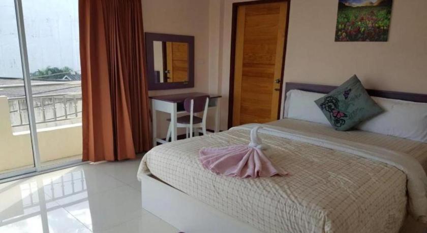 V-House Hotel Trang Bagian luar foto